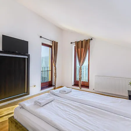Le Grand Poiana Road Hotel 4*